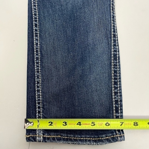 Silver Women’s Blue Jean FRANCES Capris Sz 27 (3/4) Distressed Pockets - Picture 14 of 14